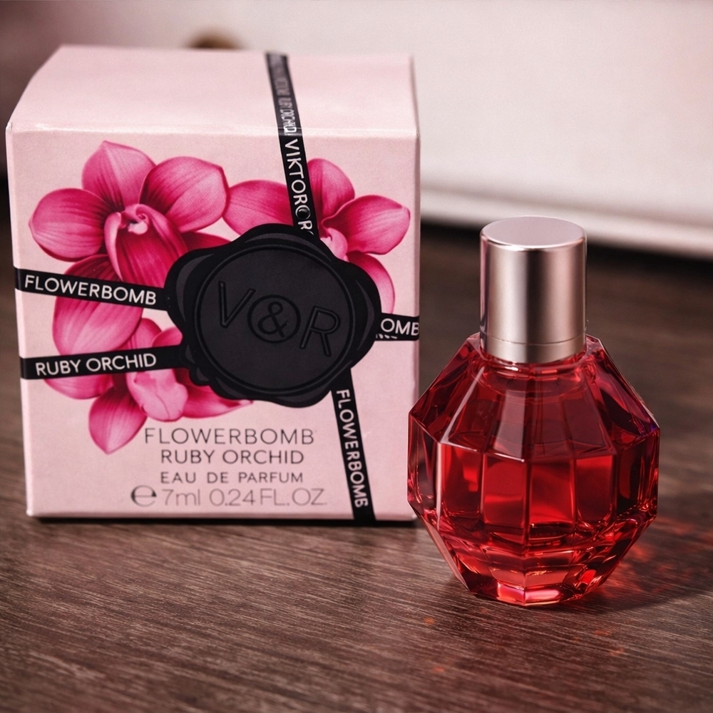 Viktor & Rolf Flowerbomb Ruby Orchid Mini Eau De Parfum 7ml / 0.24 oz New In Box